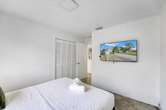 6481 Kimberly Boulevard, North Lauderdale, FL 33068