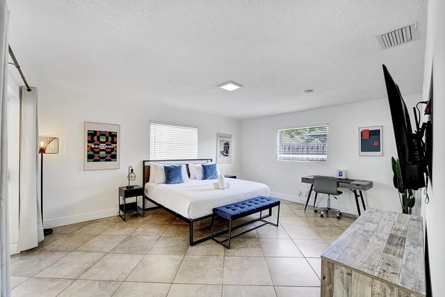 6481 Kimberly Boulevard, North Lauderdale, FL 33068