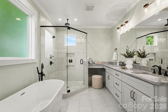 2120 Highland Street, Charlotte, NC 28208