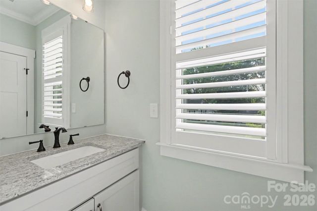 2120 Highland Street, Charlotte, NC 28208