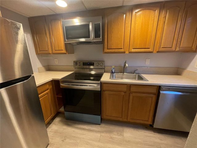 611 SW 75TH STREET 104, Gainesville, FL 32607