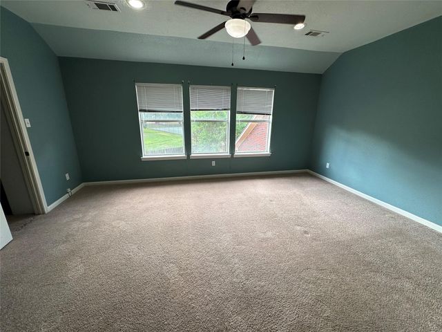 443 N Rivershire Drive, Conroe, TX 77304