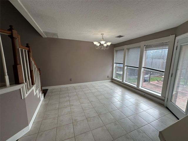 443 N Rivershire Drive, Conroe, TX 77304
