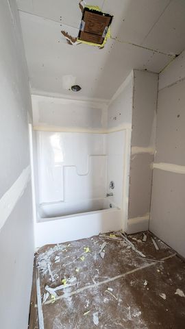 801 17th Avenue N, Fargo, ND 58102