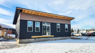 801 17th Avenue N, Fargo, ND 58102