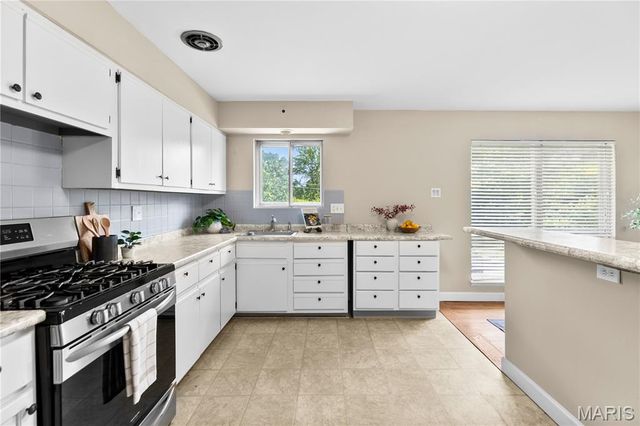 10 Media Drive, St Louis, MO 63146