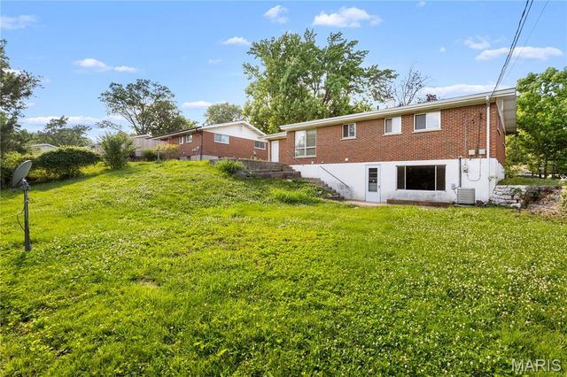10 Media Drive, St Louis, MO 63146