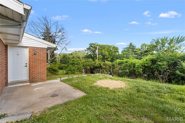 10 Media Drive, St Louis, MO 63146