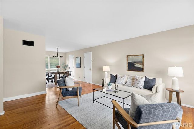 10 Media Drive, St Louis, MO 63146