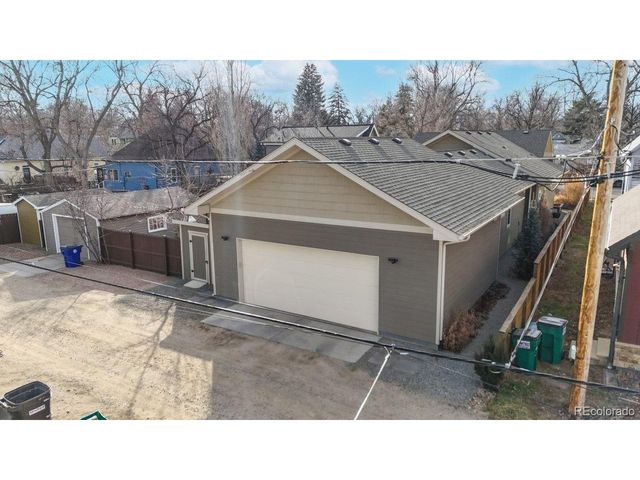 726 6th St, Berthoud, CO 80513