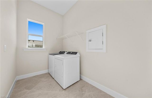 7136 Chapel Creek LN, North Fort Myers, FL 33917