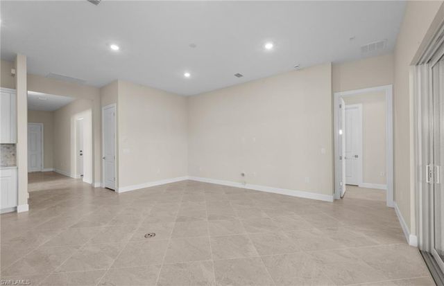 7136 Chapel Creek LN, North Fort Myers, FL 33917