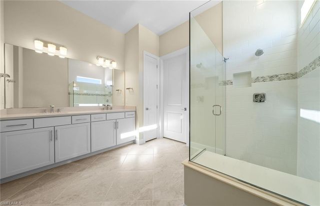 7136 Chapel Creek LN, North Fort Myers, FL 33917