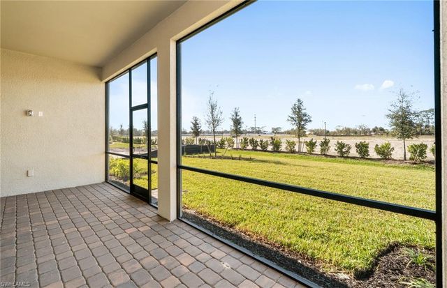 7136 Chapel Creek LN, North Fort Myers, FL 33917