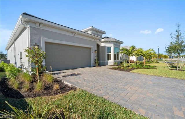 7136 Chapel Creek LN, North Fort Myers, FL 33917