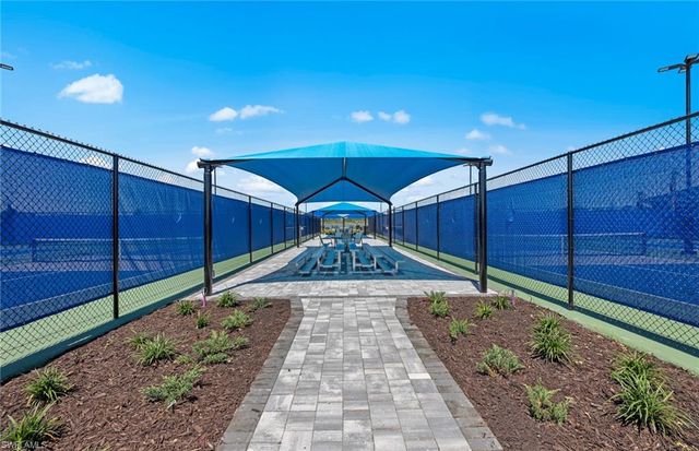 7136 Chapel Creek LN, North Fort Myers, FL 33917