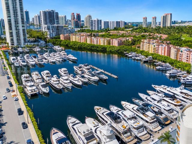 19707 Turnberry Way 7F, Aventura, FL 33180