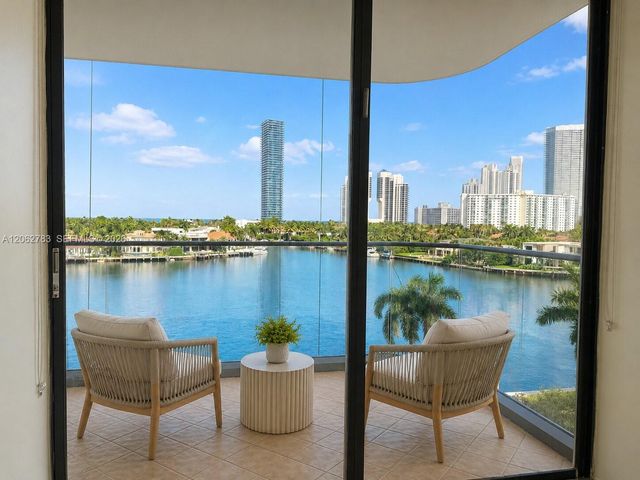 19707 Turnberry Way 7F, Aventura, FL 33180
