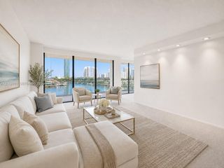 19707 Turnberry Way 7F, Aventura, FL 33180