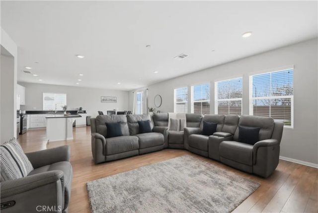 581 Pooish, San Jacinto, CA 92582