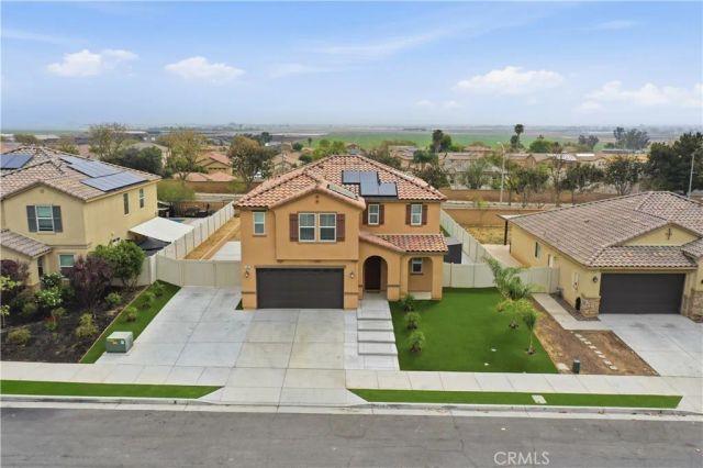 581 Pooish, San Jacinto, CA 92582
