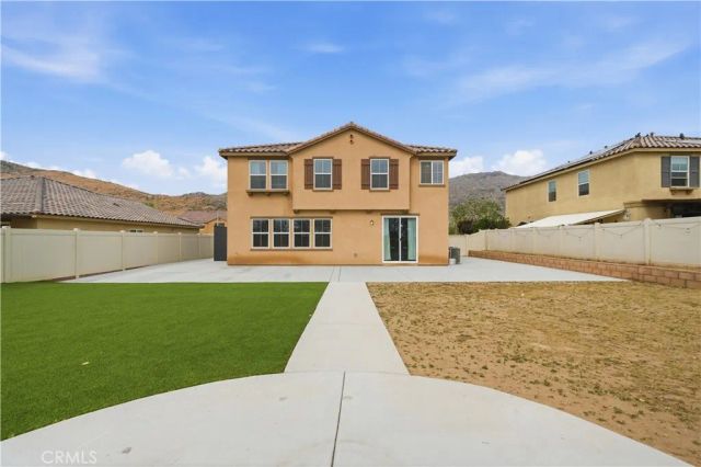 581 Pooish, San Jacinto, CA 92582