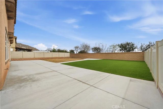 581 Pooish, San Jacinto, CA 92582