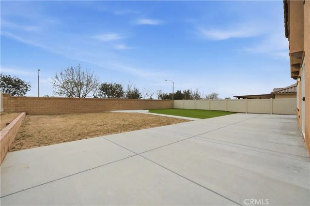 581 Pooish, San Jacinto, CA 92582