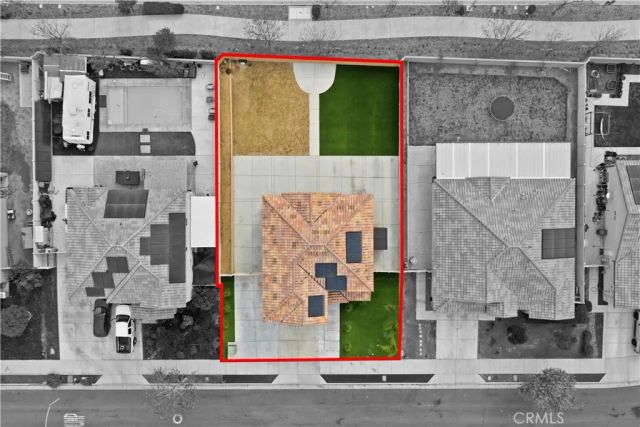 581 Pooish, San Jacinto, CA 92582