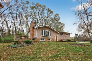 861 Willow Ridge 1, Hudson, WI 54016