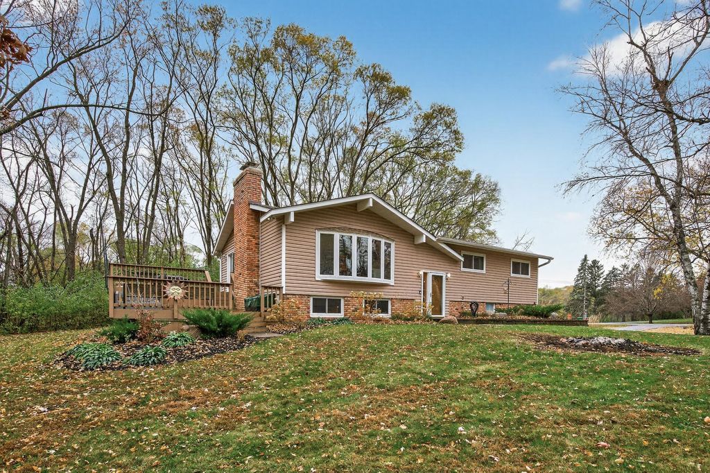 861 Willow Ridge 1, Hudson, WI 54016