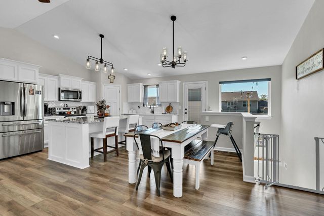 291 W Dusk Dr, Rose Hill, KS 67133