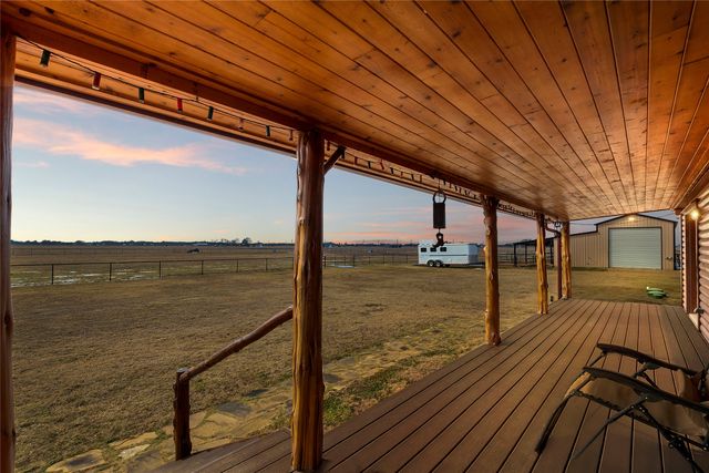 2290 Brooks Lane, Sadler, TX 76264