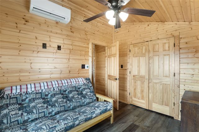 2290 Brooks Lane, Sadler, TX 76264