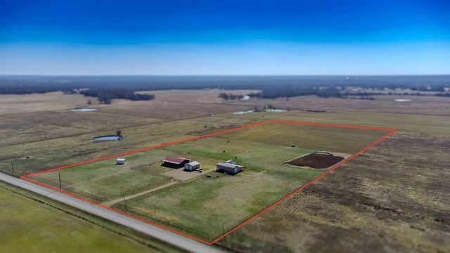 2290 Brooks Lane, Sadler, TX 76264