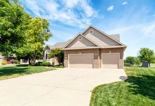 2304 Chestnut Ct, Augusta, KS 67010