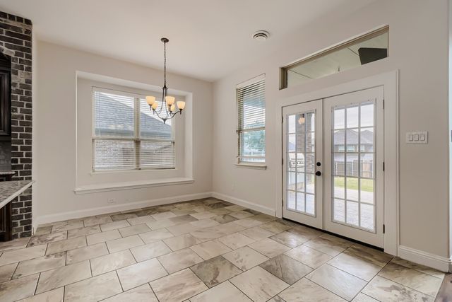 138 Fairweather Drive, Burleson, TX 76028