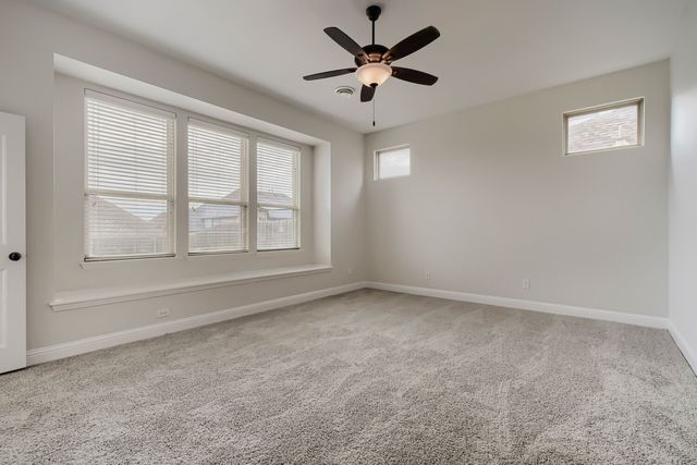 138 Fairweather Drive, Burleson, TX 76028