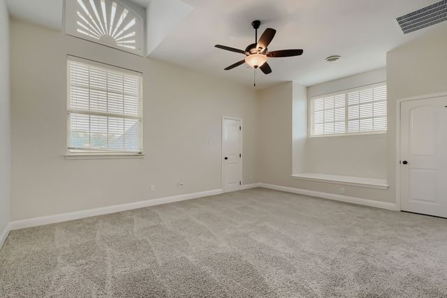 138 Fairweather Drive, Burleson, TX 76028