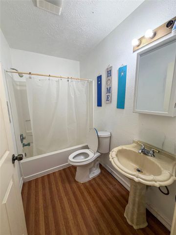 6707 Goldspier Street, Houston, TX 77091