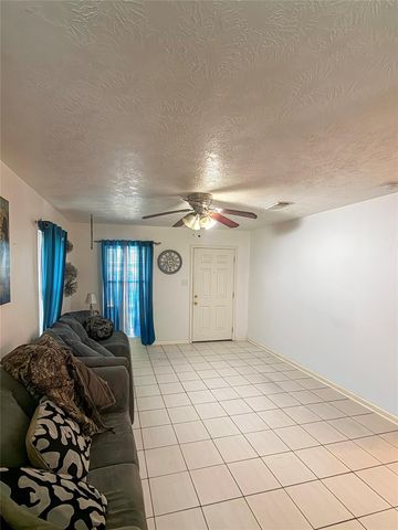 6707 Goldspier Street, Houston, TX 77091