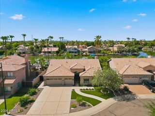 1819 E MONARCH BAY Drive, Gilbert, AZ 85234