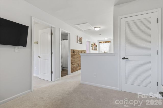 2220 Pinnacle View Drive, Kings Mountain, NC 28086