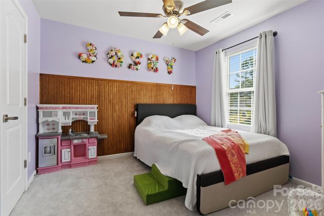 2220 Pinnacle View Drive, Kings Mountain, NC 28086