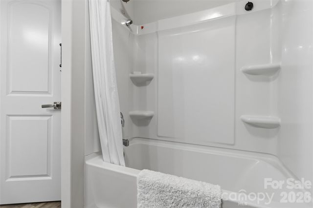 2220 Pinnacle View Drive, Kings Mountain, NC 28086