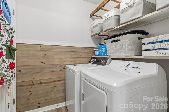 2220 Pinnacle View Drive, Kings Mountain, NC 28086