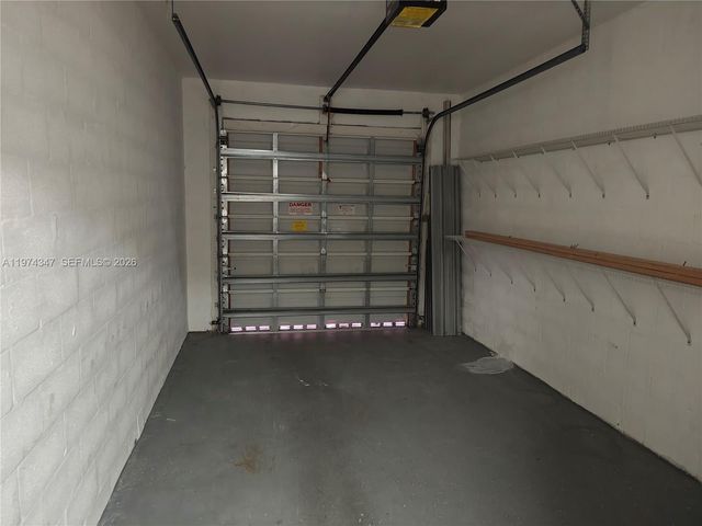 2409 Centergate Dr 201, Miramar, FL 33025