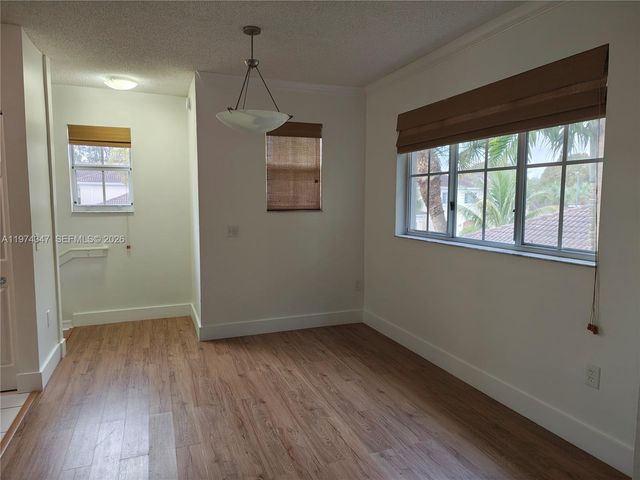 2409 Centergate Dr 201, Miramar, FL 33025