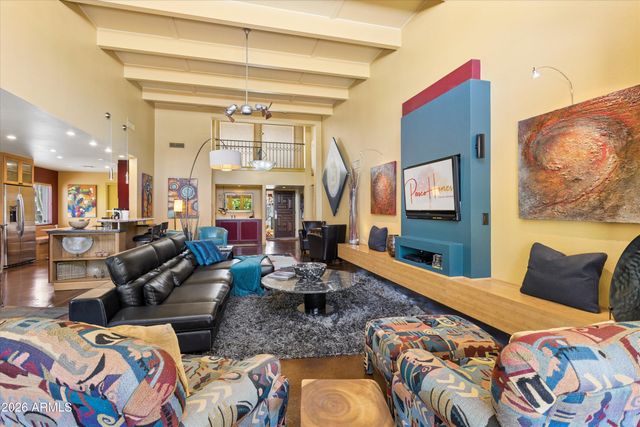 6922 E EXETER Boulevard, Scottsdale, AZ 85251