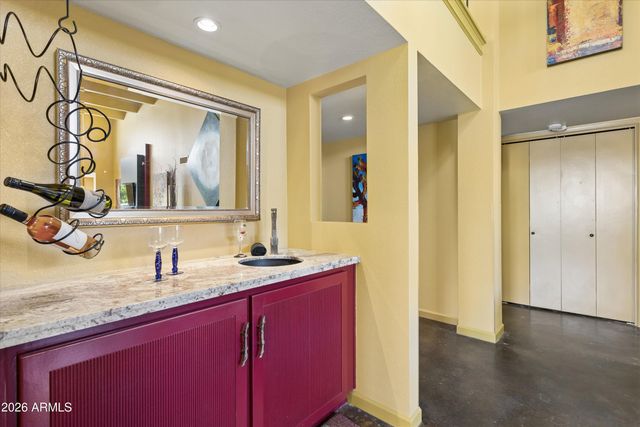 6922 E EXETER Boulevard, Scottsdale, AZ 85251